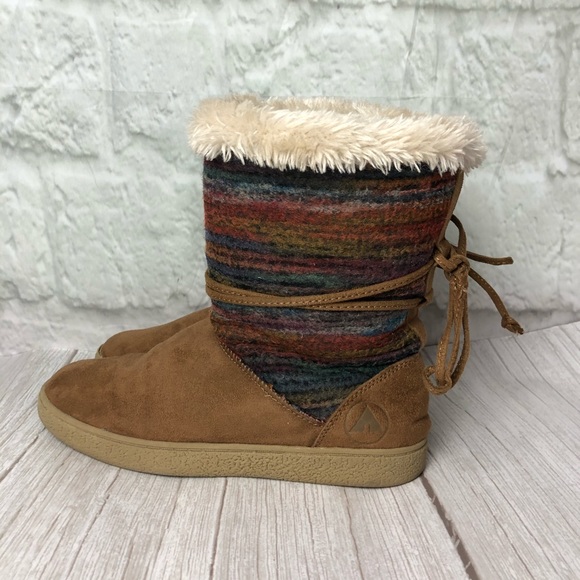 Airwalk Shoes - Airwalk boho style winter lined boots size 7